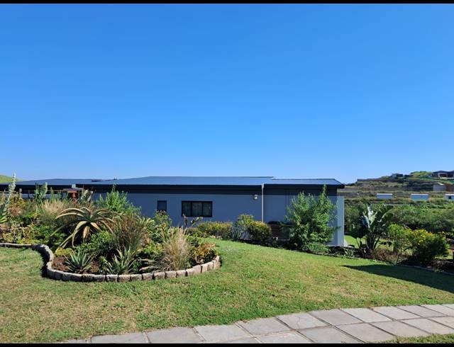 3 BEDROOM TOWNHOUSE FOR SALE IN PALM LAKES ESTATE